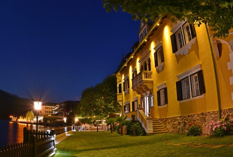 Millstätter See Hotel bei Nacht